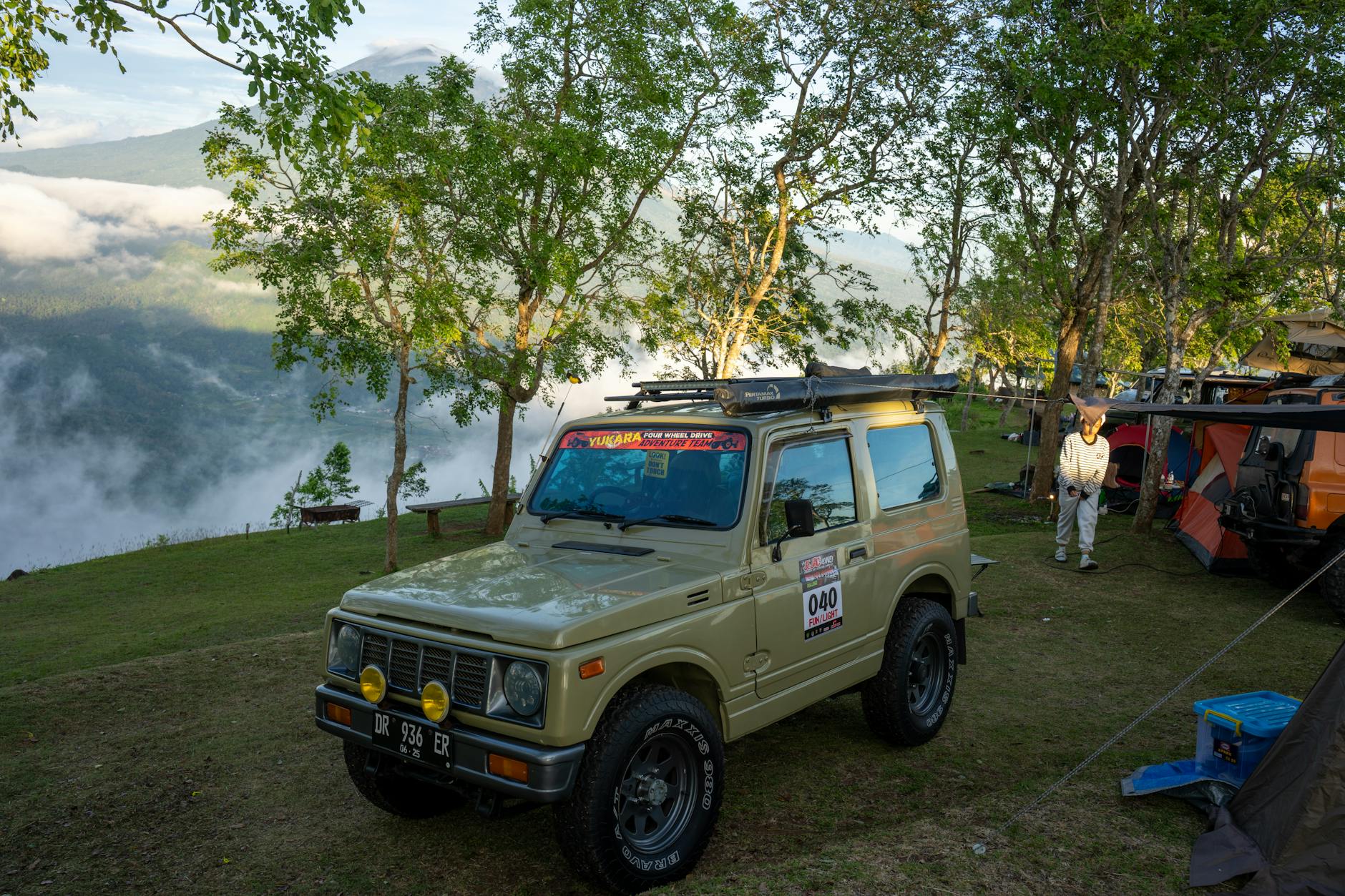 Rental mobil Wuling Air EV di Bali, kendaraan listrik ramah lingkungan untuk wisata kota dan pantai